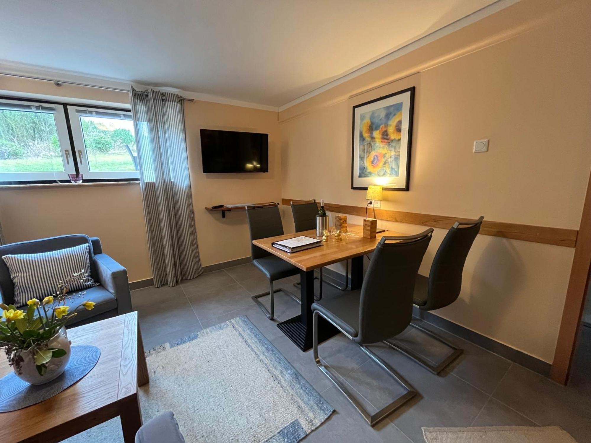Kapitaenshaus " Passat " Apartment Wittdun Ruang foto