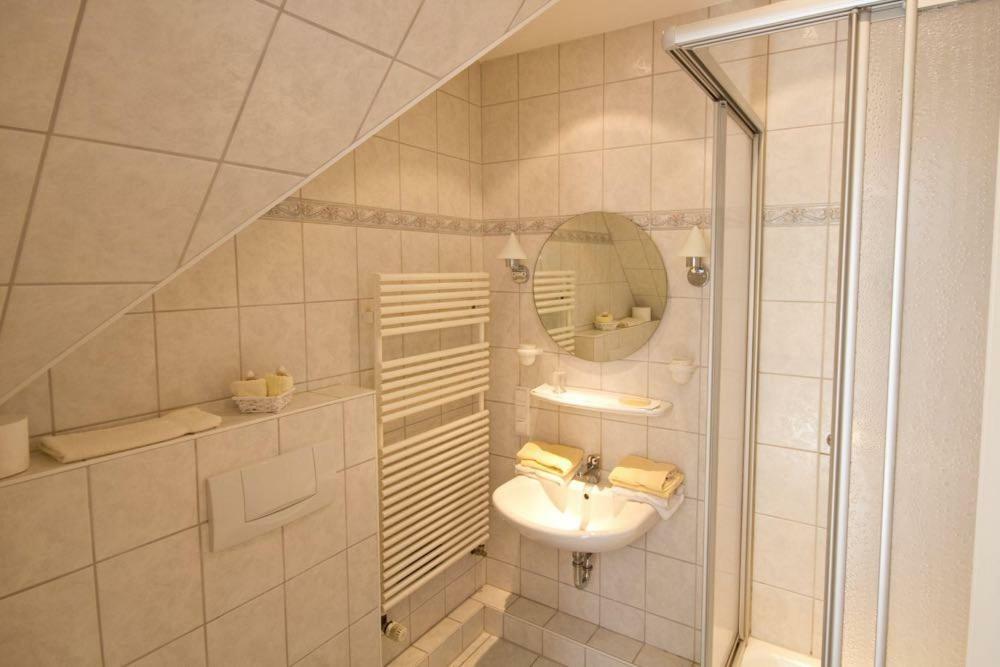 Kapitaenshaus " Passat " Apartment Wittdun Bagian luar foto